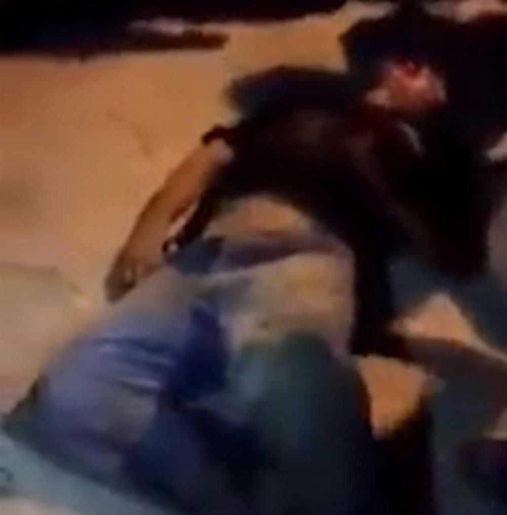 Rulja likvidirala pedofila (UZNEMIRUJUĆI VIDEO)