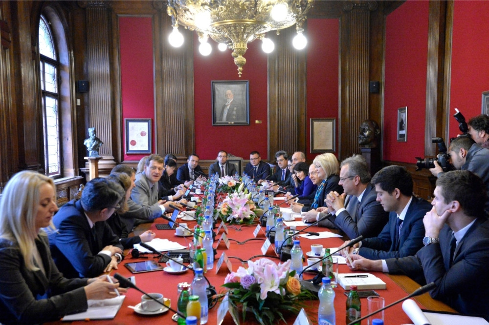 Počeli pregovori s MMF-om