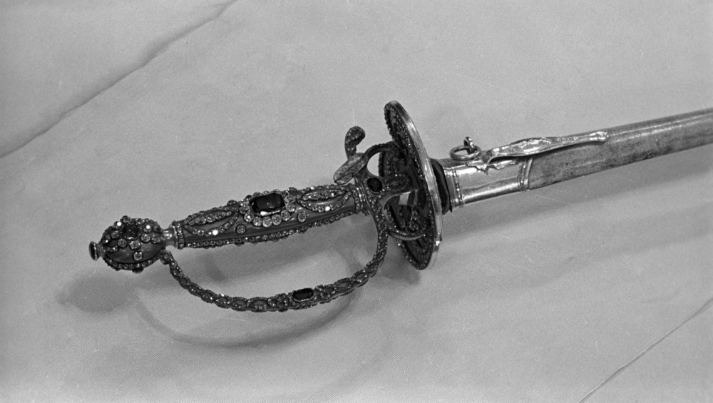 Hteo da proda Gadafijev bodež