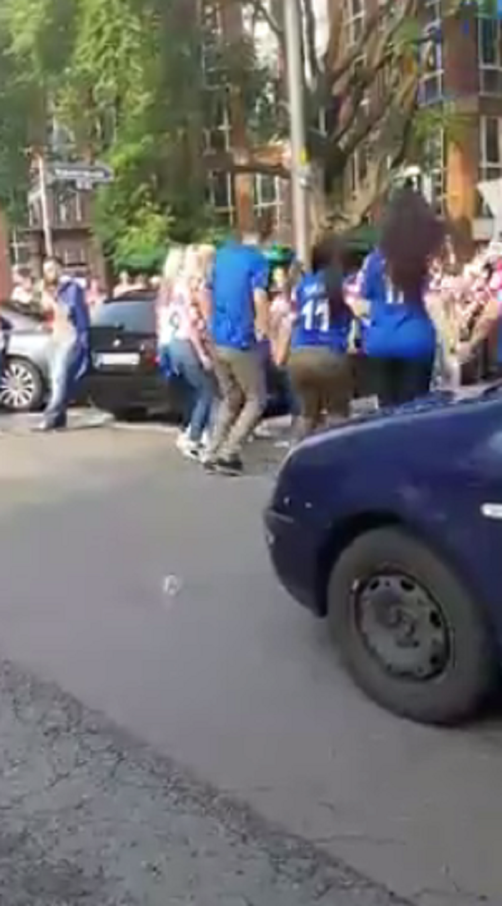 Hrvati slavili pobedu uz Užičko kolo! (VIDEO)