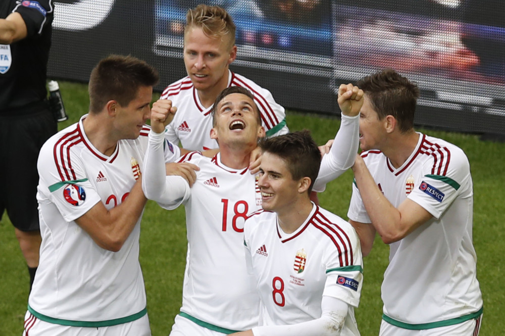 "Laka konjica" savladala bivšu braću