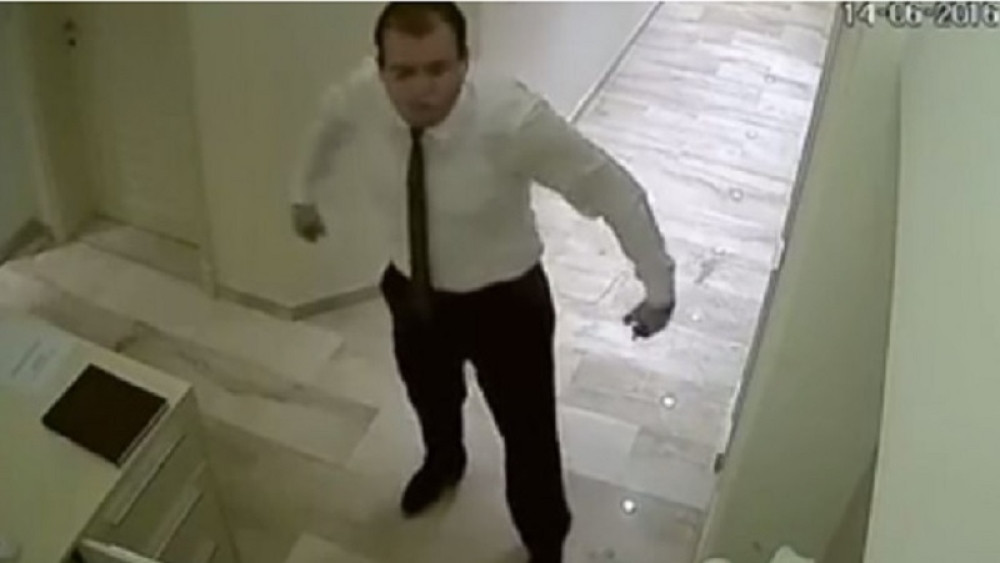 Kad Crnogorac đuska na poslu (VIDEO)