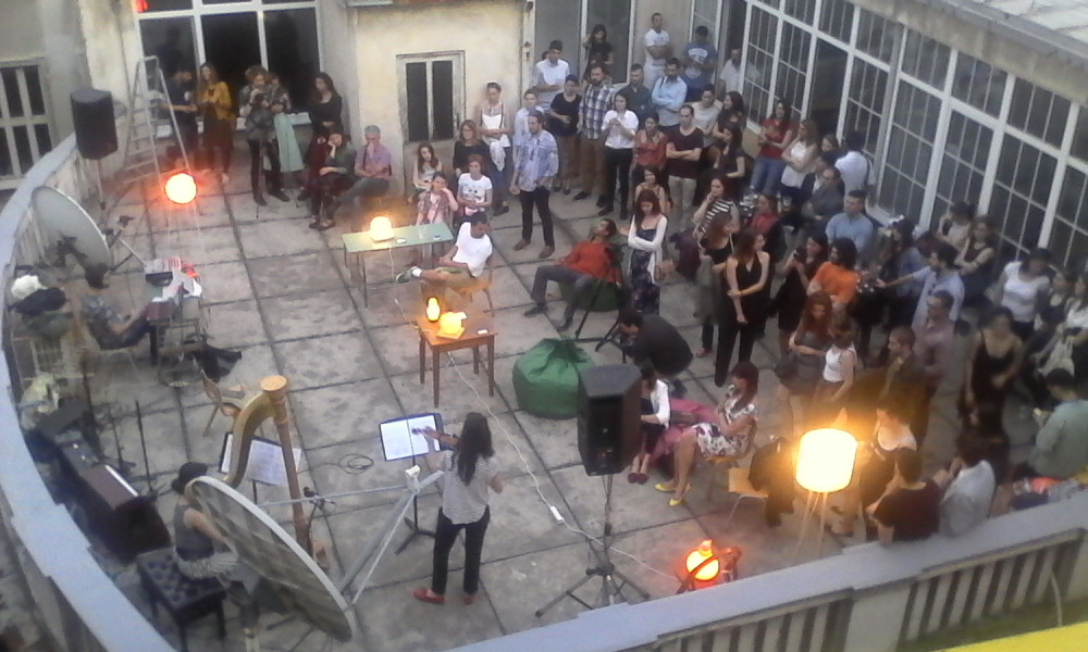 Koncert na krovu Kolarca