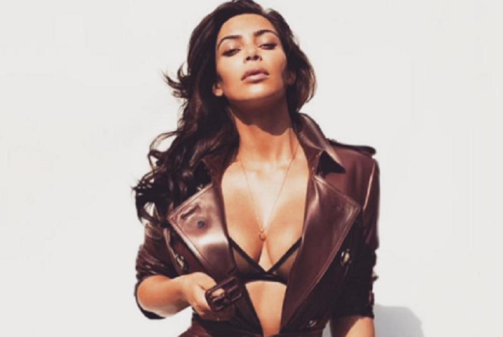 Kim Kardašijan ponovo gola (FOTO)