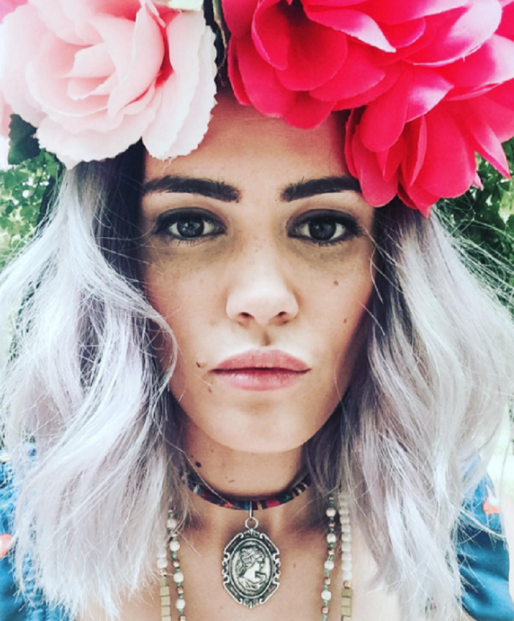 Možete li da prepoznate pevačicu?