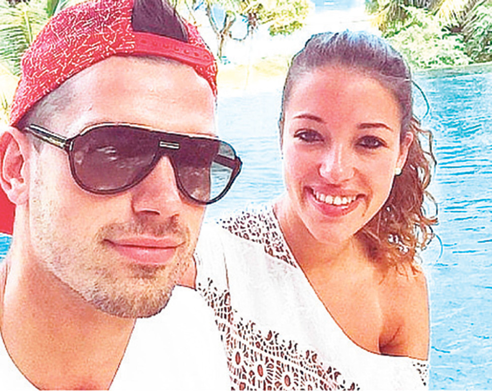 Žiru flertovao sa Šnajderlinovom cicom!