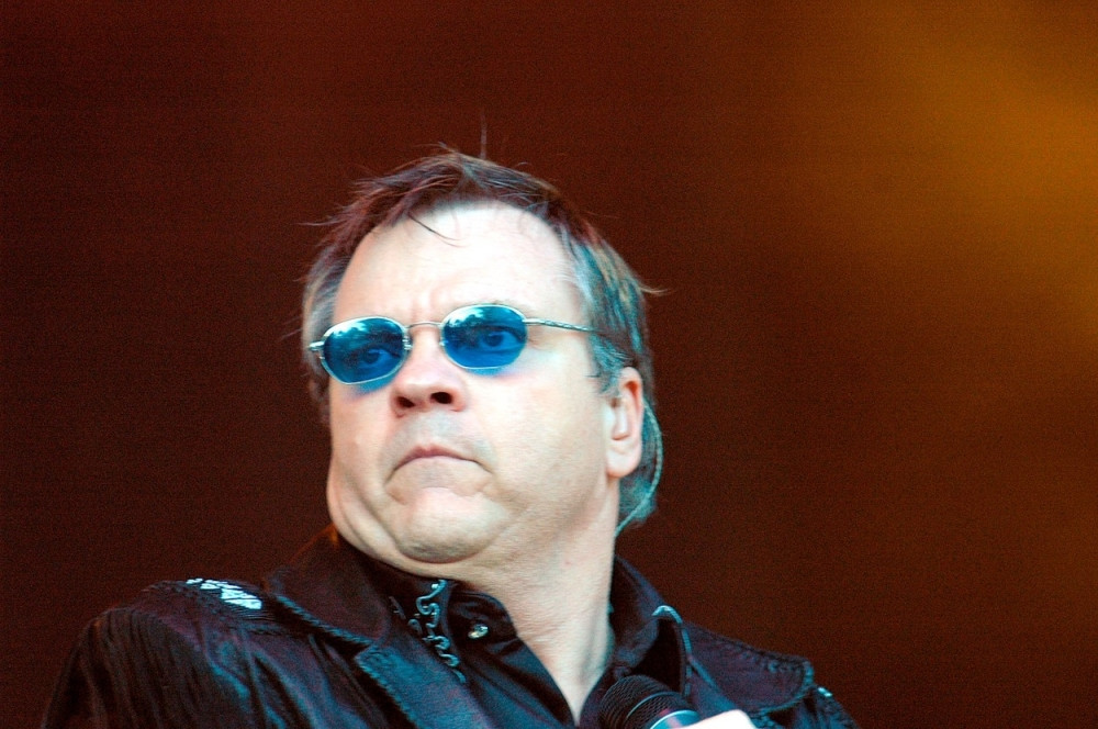 Poznati muzičar se srušio na bini