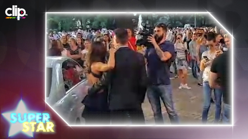 Evo čime je Sandra počastila Dušana za maturu (VIDEO)