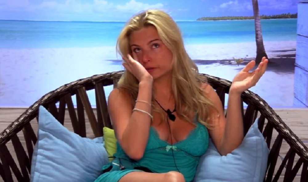 Misica ostala bez titule zbog seksa u rijalitiju!