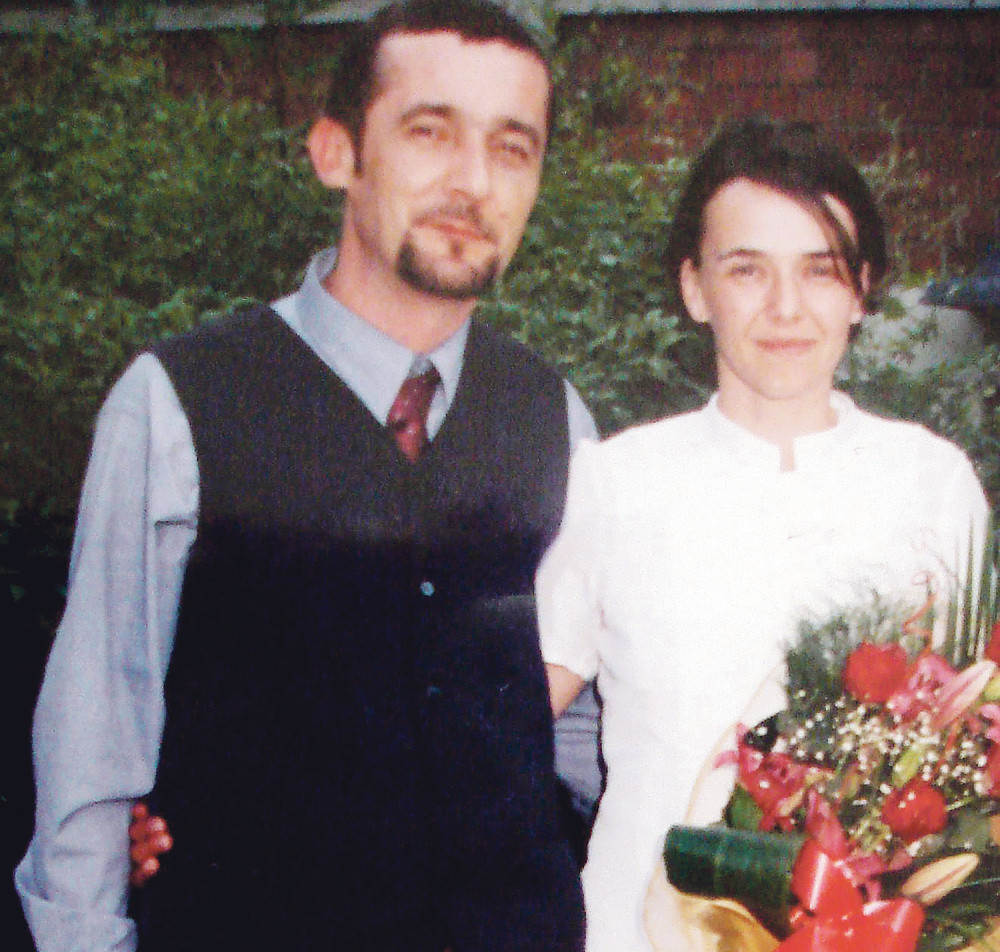 Muža iskasapila, pa zapalila benzinom!