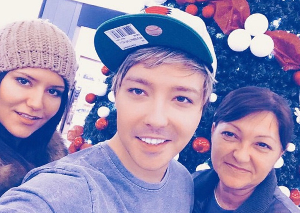 Milan iznenadio majku za rođendan! (VIDEO)