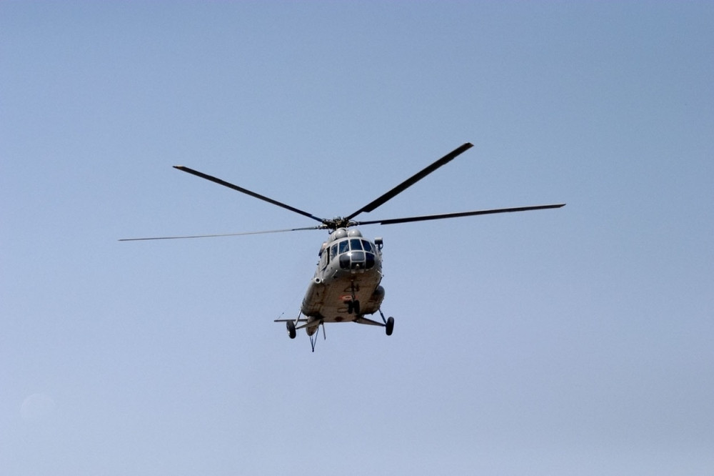 Helikopter udario u tlo, poginula dvojica pilota