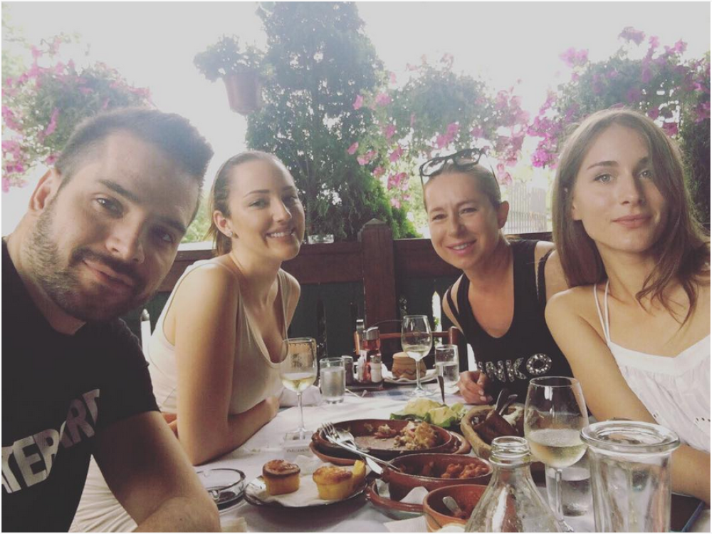 Filip izveo svoje dame na ručak