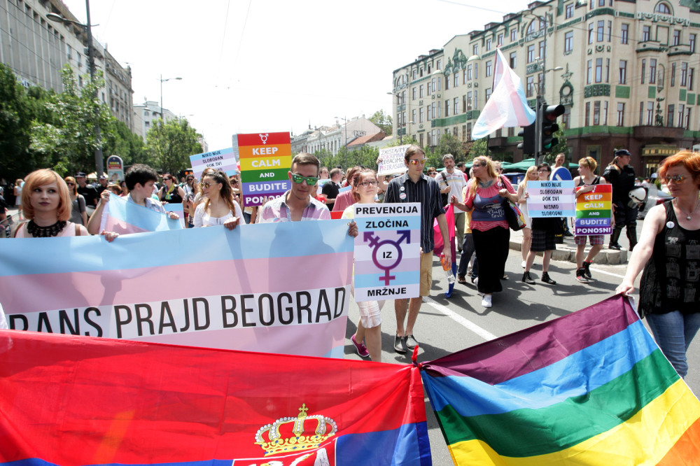 Transparent "Ponos Srbije" prošetao Beogradom