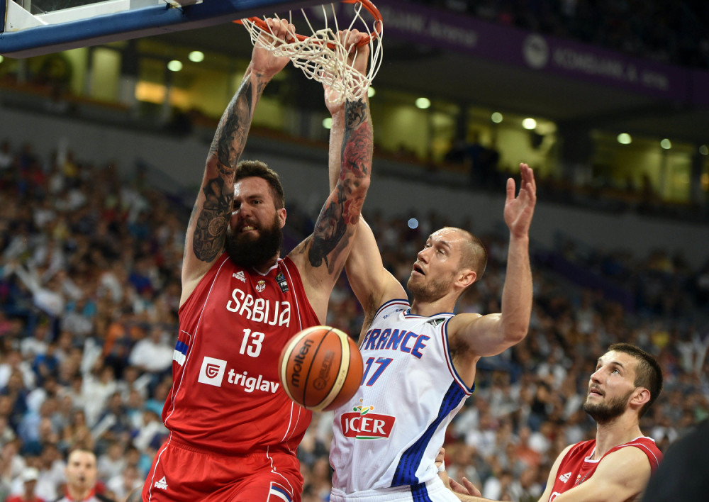 "Orlovi" ponovo kljucnuli Francuze