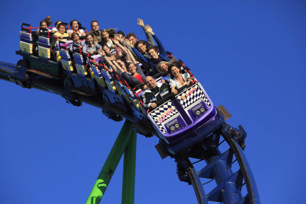 Izginuli na rolerkosteru u Austrliji (VIDEO)