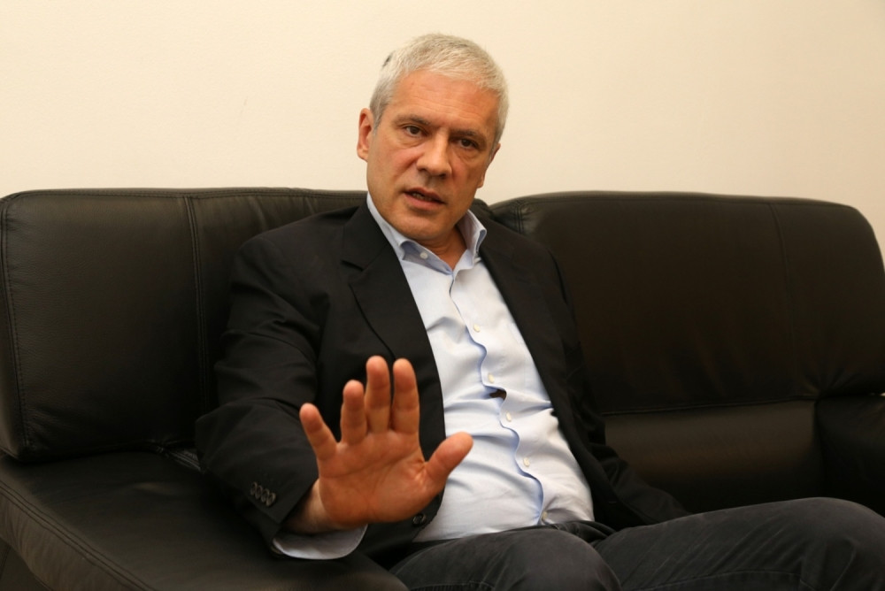 Tadić: Svi koji šuruju sa SNS, lete!