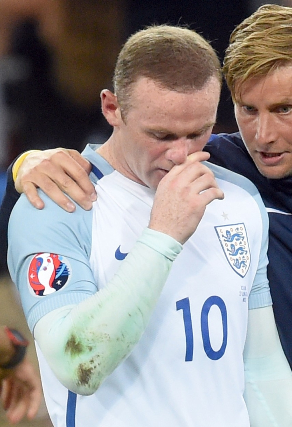 Runi izviždan na Vembliju