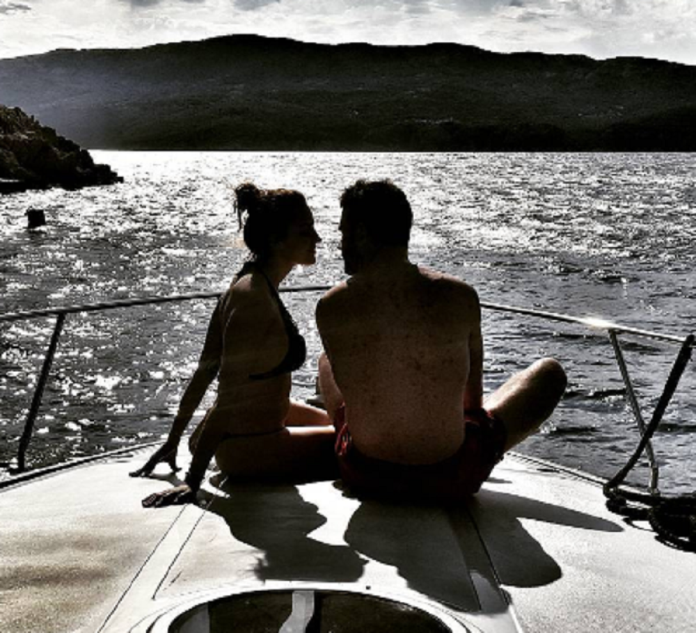 Aleksandra i Filip uživaju u svom prvom letovanju