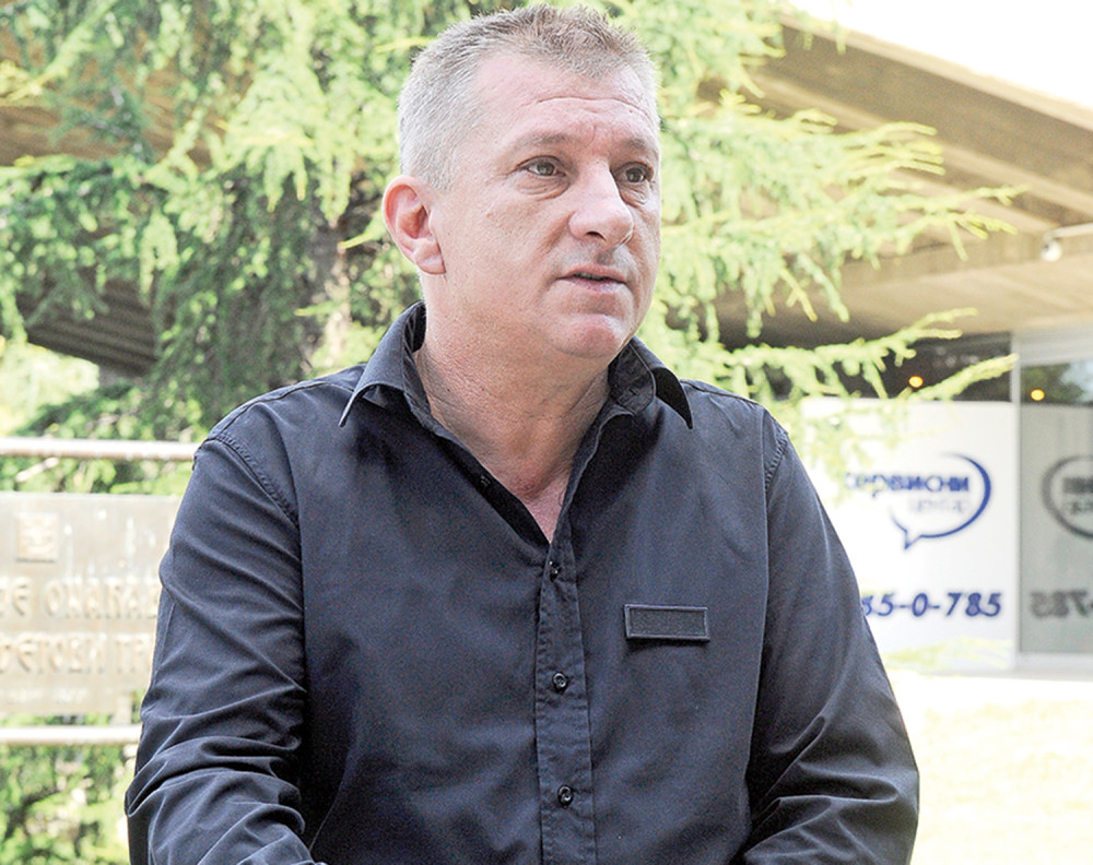 Ostaje mi samo nada da će se saznati čiji je “kantrimen”