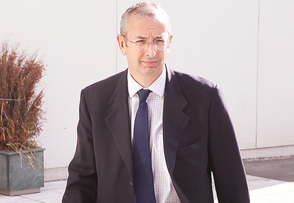 Davenportu se isplati penzija posle Srbije!