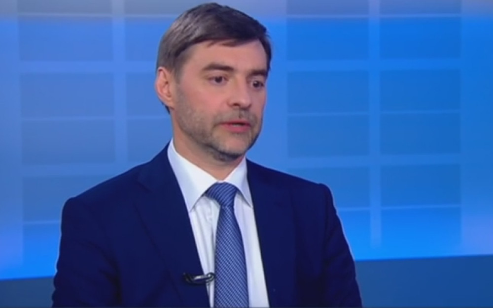 Šaljemo Srbiji još aviona, tenkova i raketa!