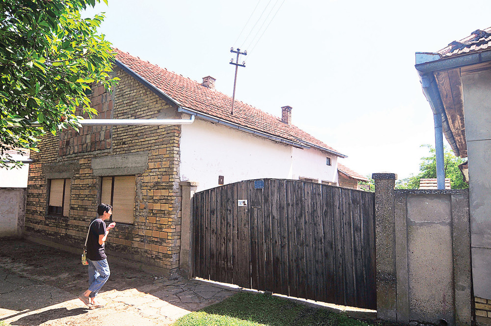 Komšije se ugušile u septičkoj jami!