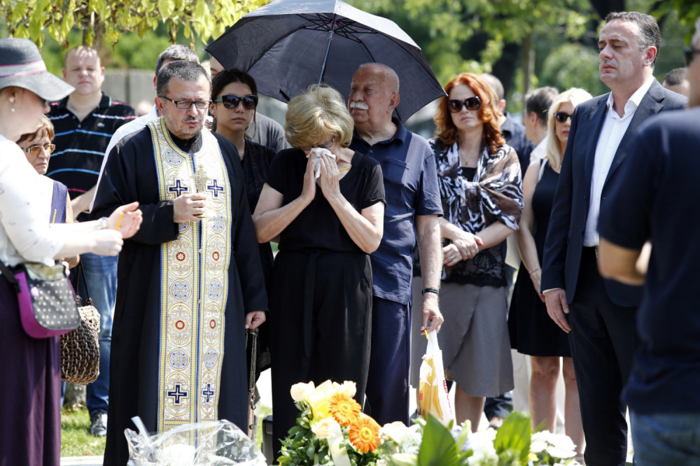 Održan pomen Bati Živojinoviću (VIDEO)