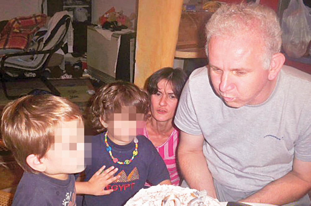 Ostali bez oca na putu ka moru!