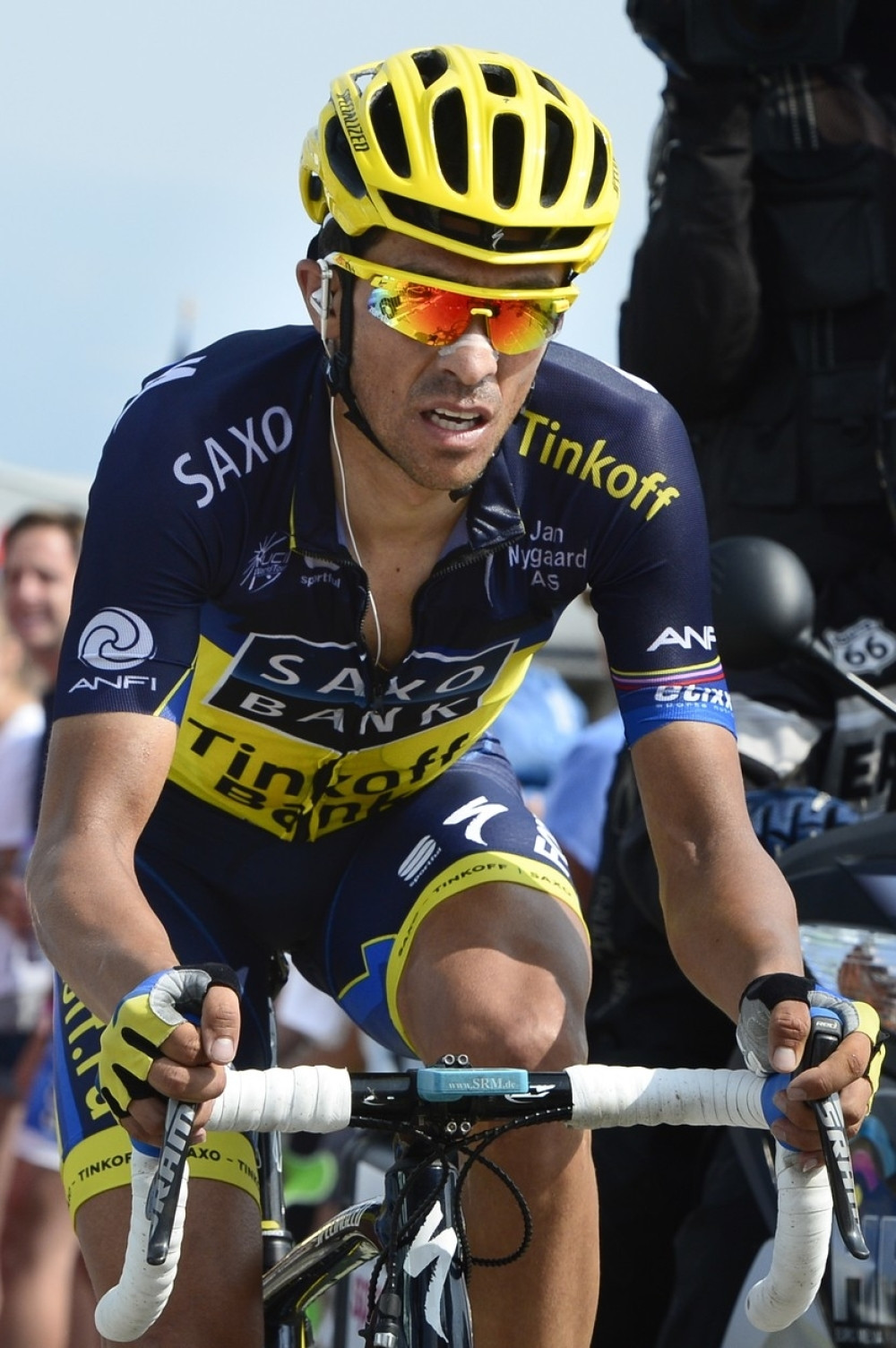 Kontador se skršio, al' nastavio trku!