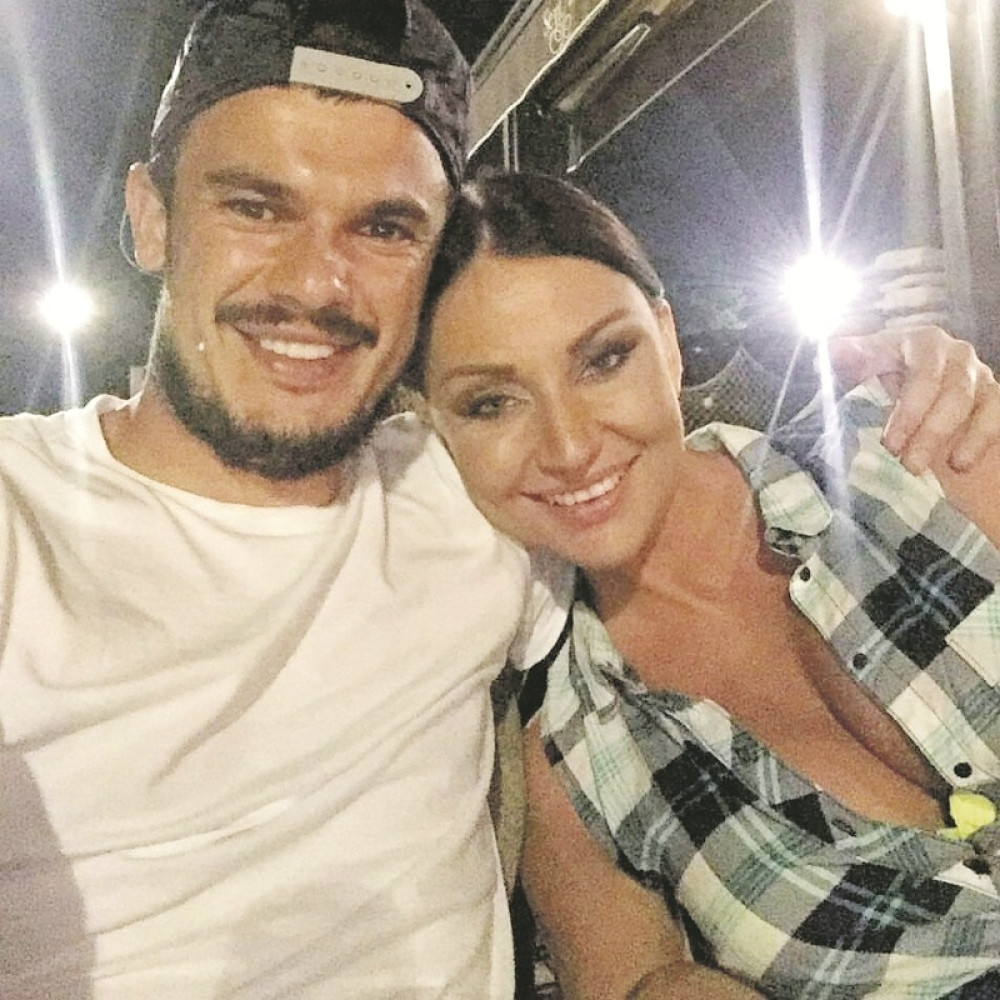 Fudbaler šutnuo Kaću