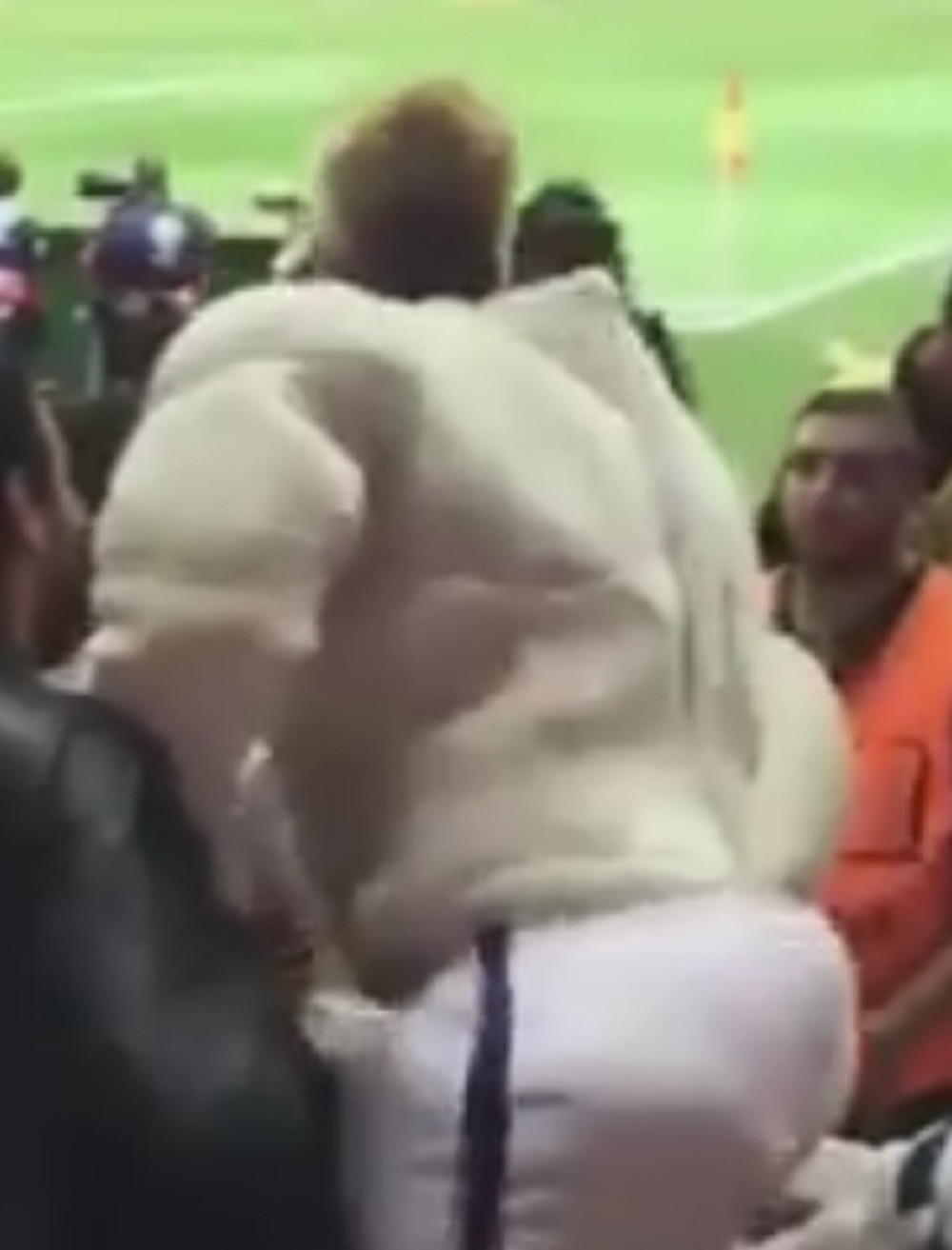 Reakcija Engleza koji je izgubio 20.000 funti (VIDEO)