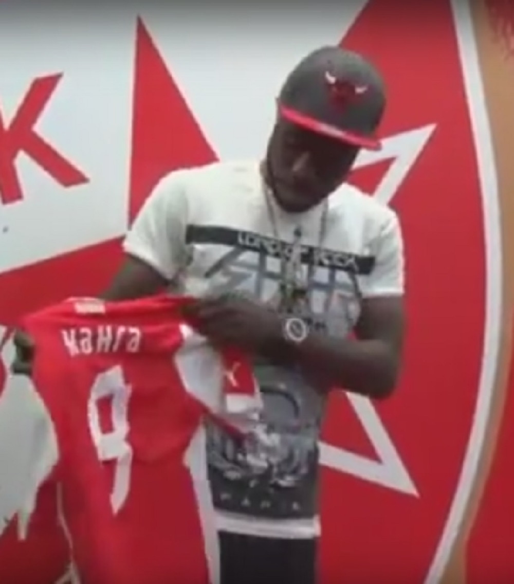 Zvezdin novajlija rešio dilemu oko prezimena