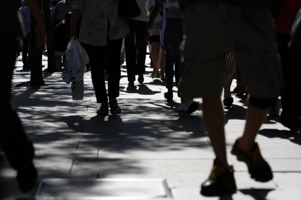 Lična karta odlazi u istoriju, vlade država počele da uvode novi sistem