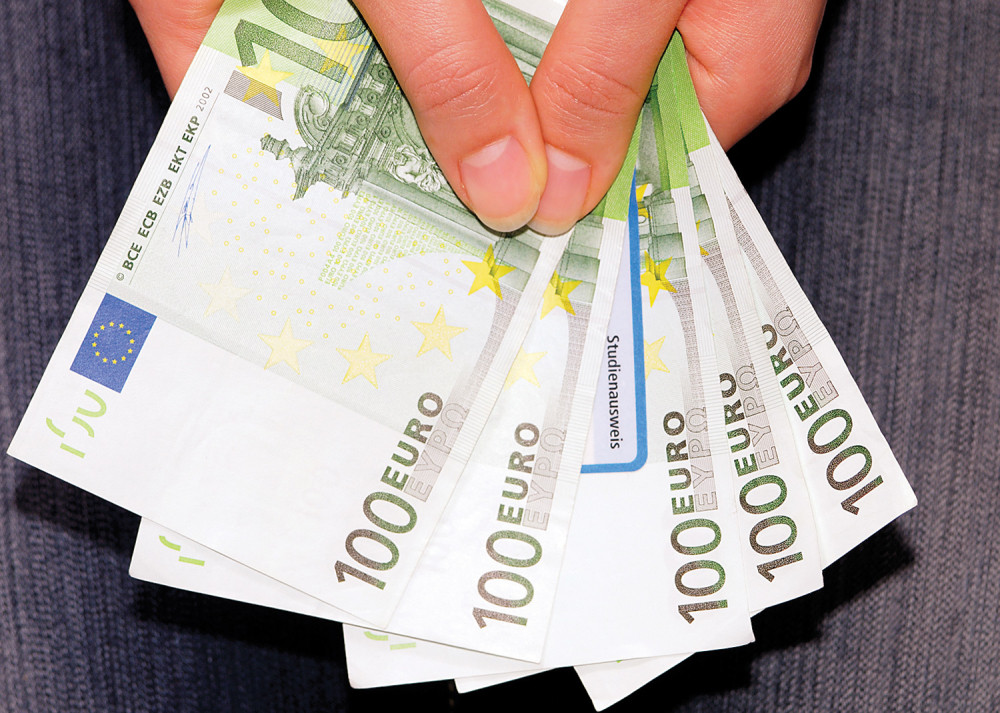 Hiljade evra zaradili od izbora