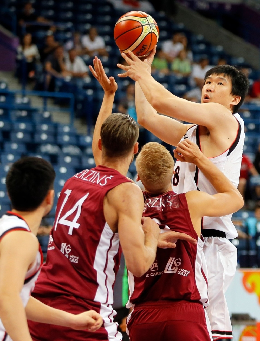 Letonci ošurili Japance