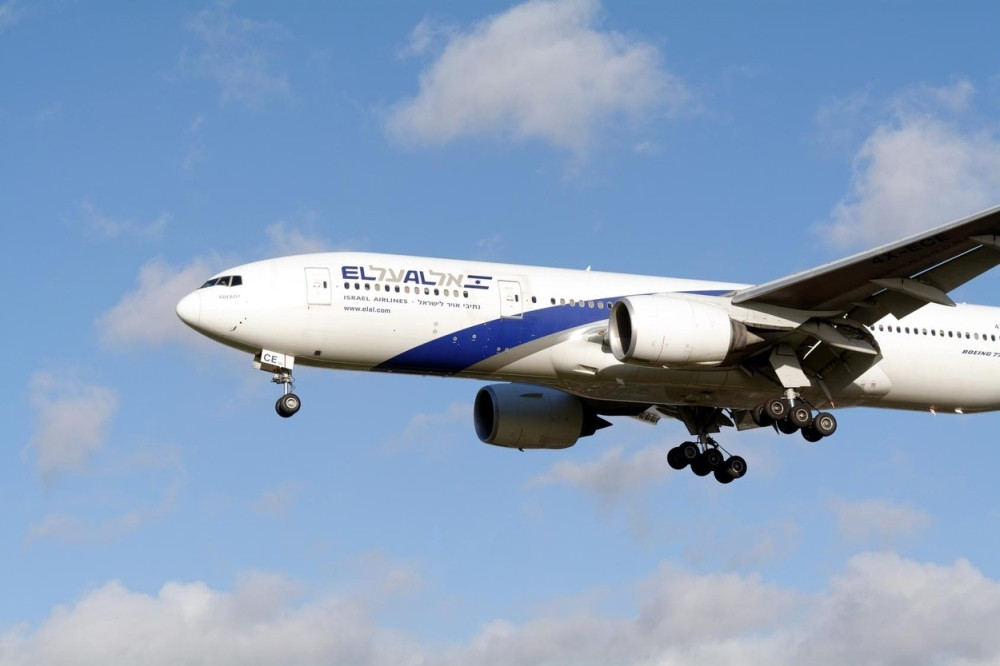 Avionu sleteo u Tel Aviv i pored dojave o bombi