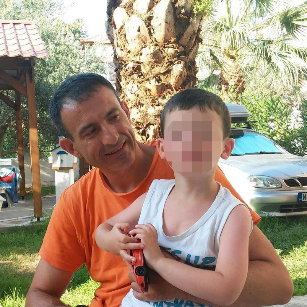 Moj sin nije nevaspitan nego autističan!