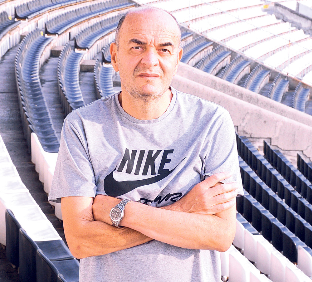 Duško Vujošević otputovao na operaciju koja će mu spasiti život!