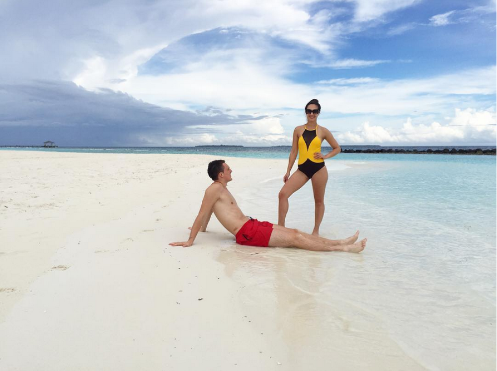 Ivana Maksimović pokazala guzu (FOTO)