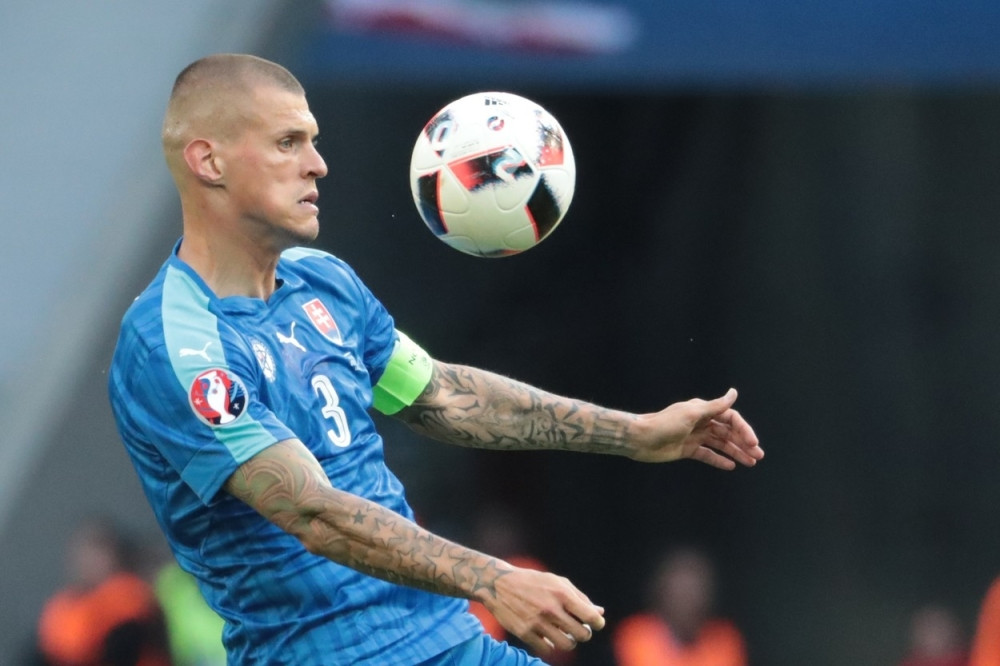 Fener se nameračio na Škrtela