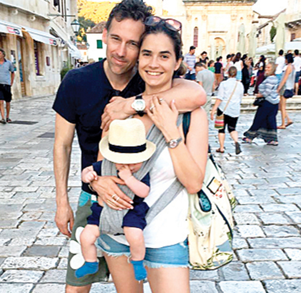 Marija Karan ponovo trudna, POKAZALA STOMAČIĆ (FOTO)