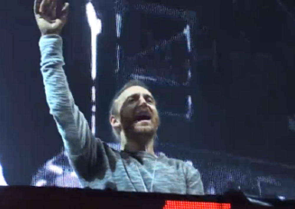 Dejvid Geta napravio najluđu žurku ikada (VIDEO)