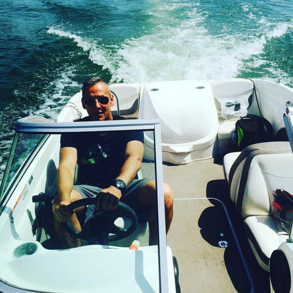 Saša Vidić zajahao gliser