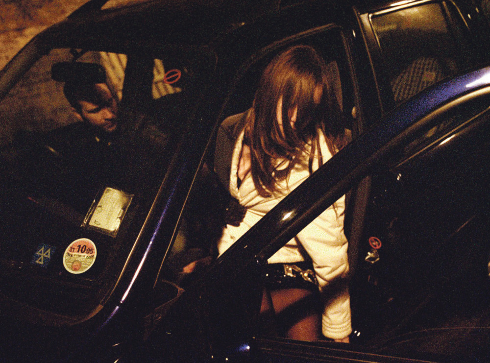 Četiri sata silovali devojčicu