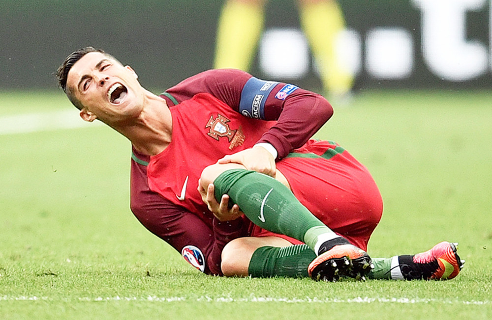 Svi su zabrinuti oko tajnog recepta koji je možda zarazan, optužuju je da je VEŠTICA?!