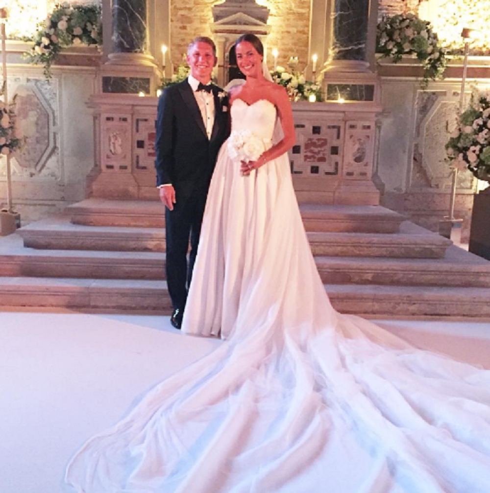 Ana i Švajni srušili internet fotkama sa venčanja