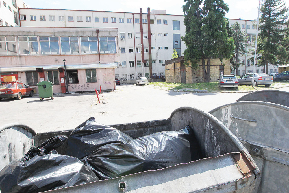 HIV vreba iz kontejnera!