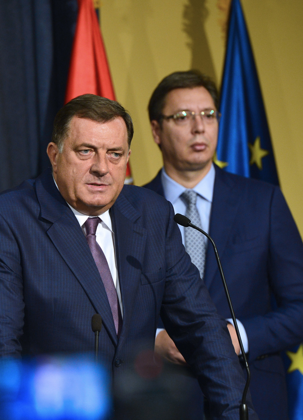 Vučić molio Dodika za dodatno jedinstvo sa RS