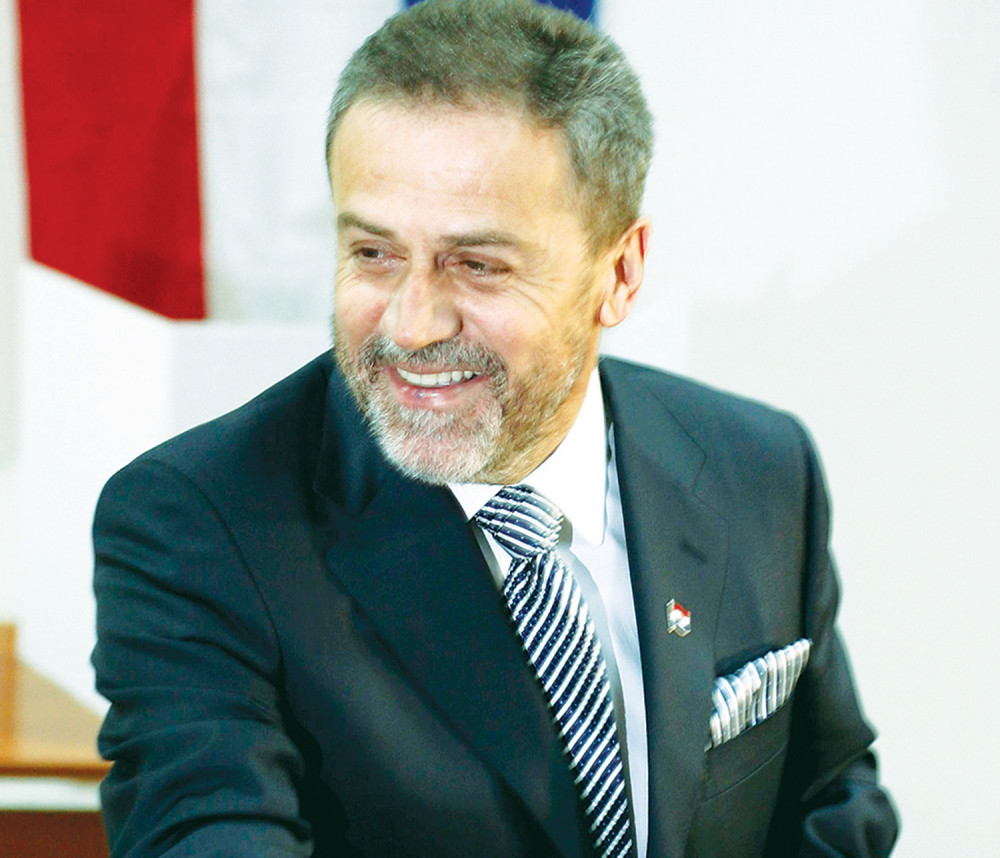 Gradonačelnik Zagreba podnosi ostavku, ima krupnije planove! O ovome je počelo da se šuška još u Kninu